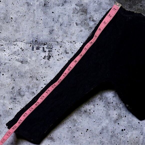 Boho Black Floral Lace Joe Fresh Sheer Layering Top - Size Medium EUC - Picture 8 of 16